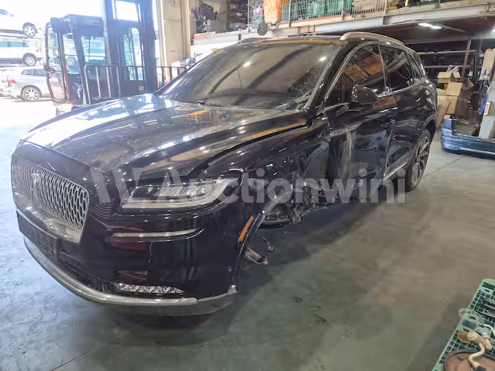 Lincoln Nautilus 2022 — 4