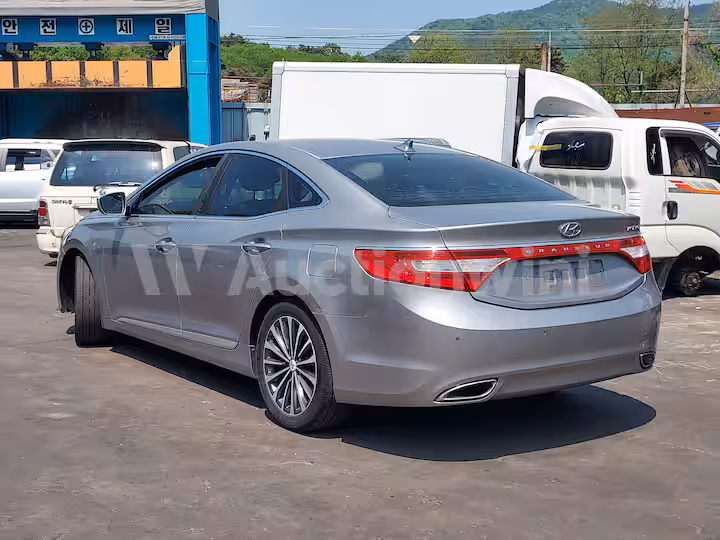 Hyundai Grandeur 2014 — 3