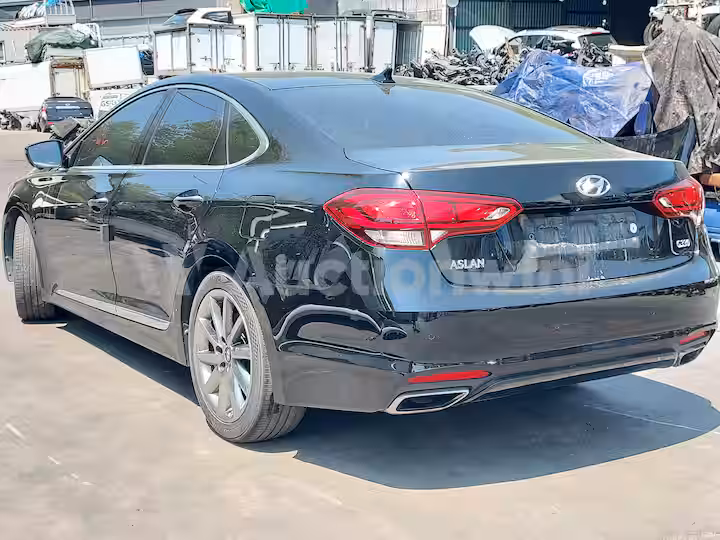 Hyundai Aslan 2016 — 3