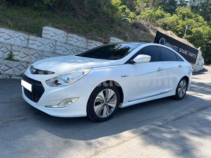 Hyundai Sonata 2014 — 1