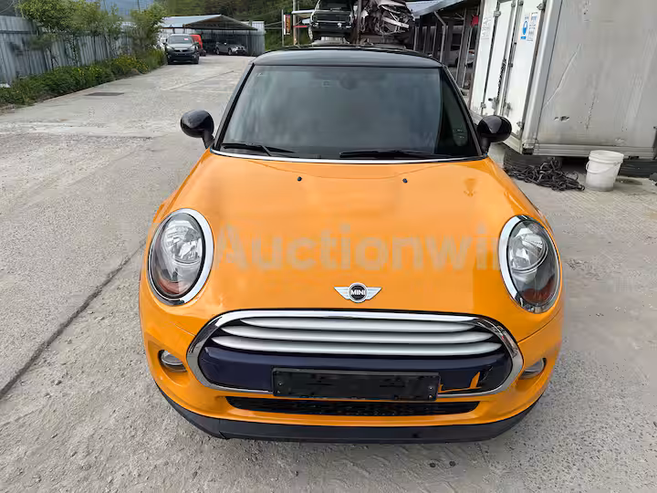 Mini Cooper 2015 — 2