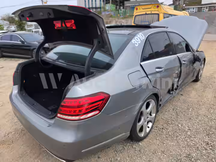 Mercedes Benz E Class 2014 — 2