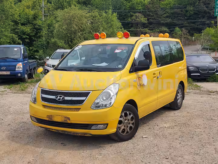 Hyundai Starex 2009 — 2
