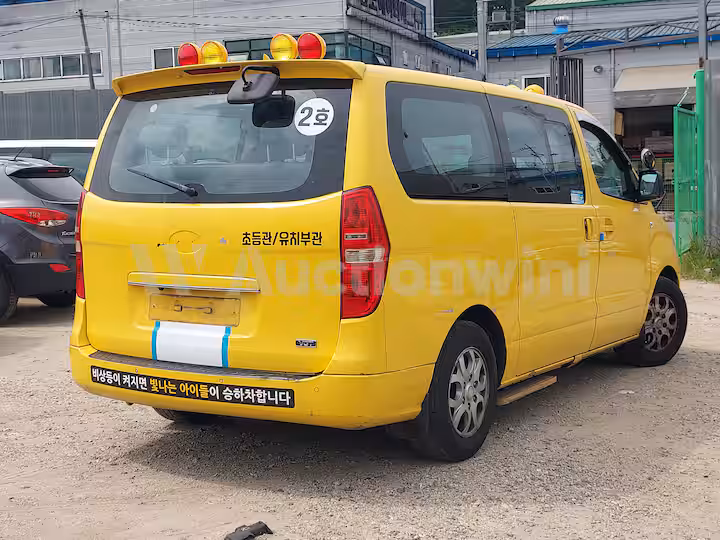 Hyundai Starex 2009 — 5