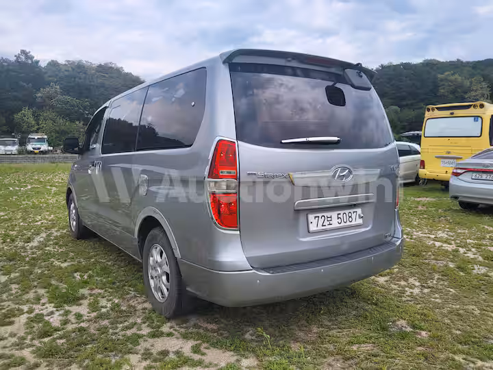 Hyundai Starex 2012 — 3