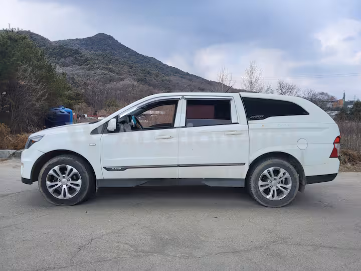 KGM (Ssangyong) Korando 2015 — 2