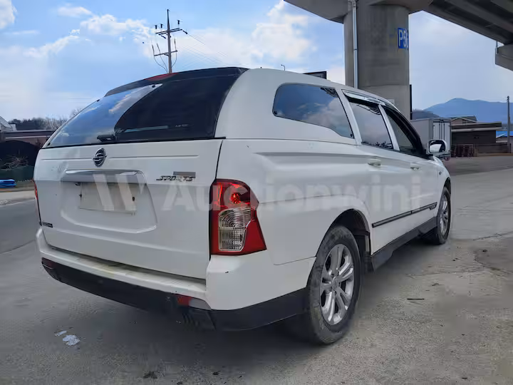 KGM (Ssangyong) Korando 2015 — 5