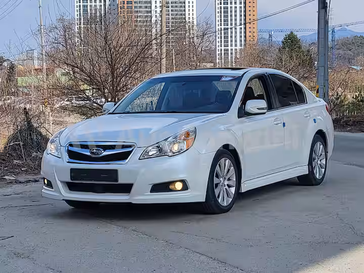 Subaru Legacy 2011 — 2