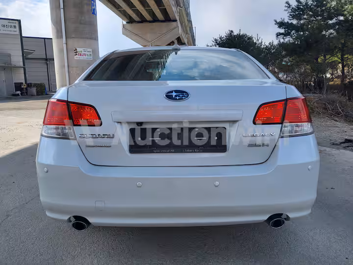 Subaru Legacy 2011 — 5