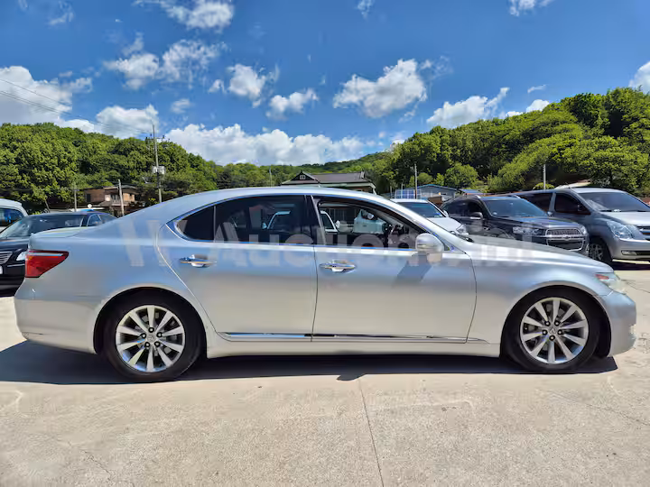 Lexus LS 2012 — 4