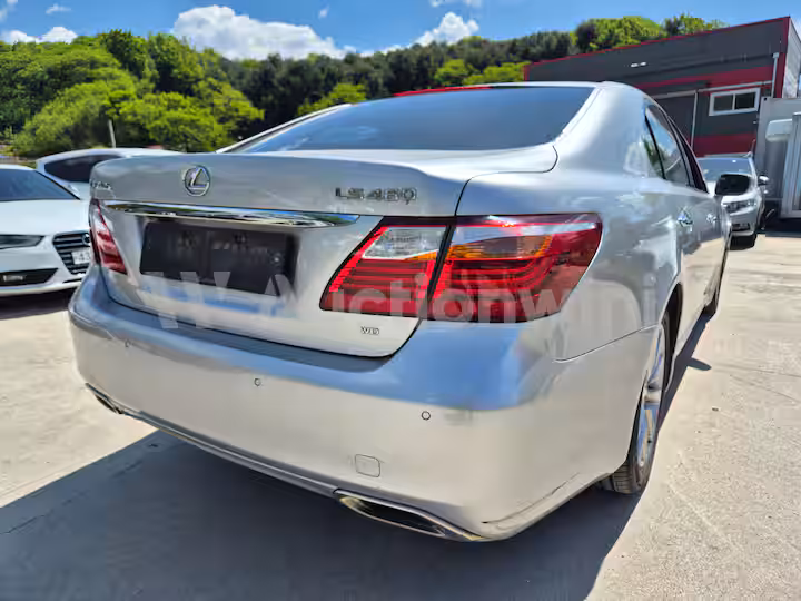 Lexus LS 2012 — 5