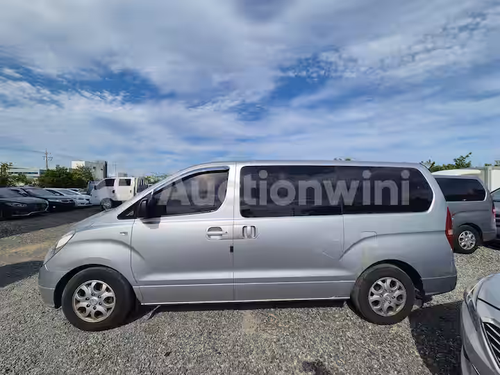 Hyundai Starex 2009 — 5