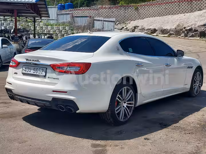 Maserati Quattroporte 2018 — 5
