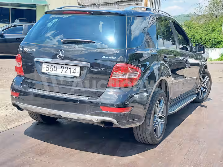 Mercedes Benz M Class 2011 — 5