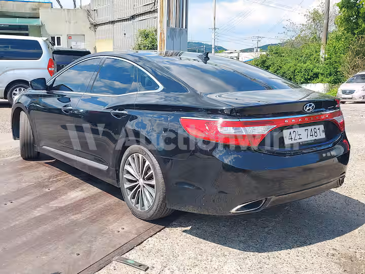 Hyundai Grandeur 2014 — 3