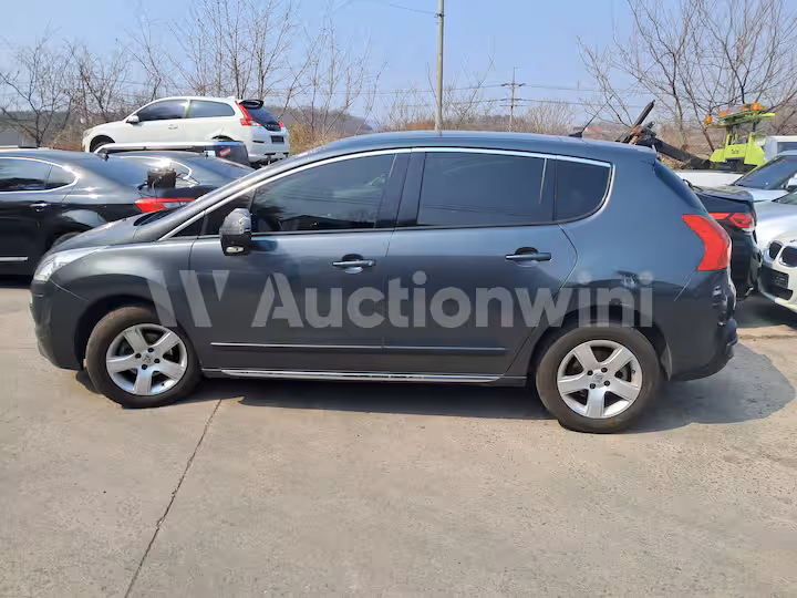 Peugeot 3008 2013 — 2