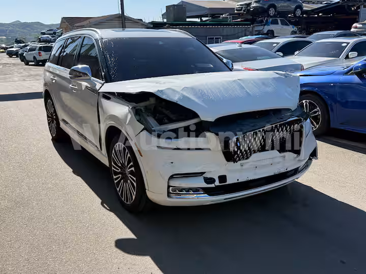 Lincoln Aviator 2021 — 3