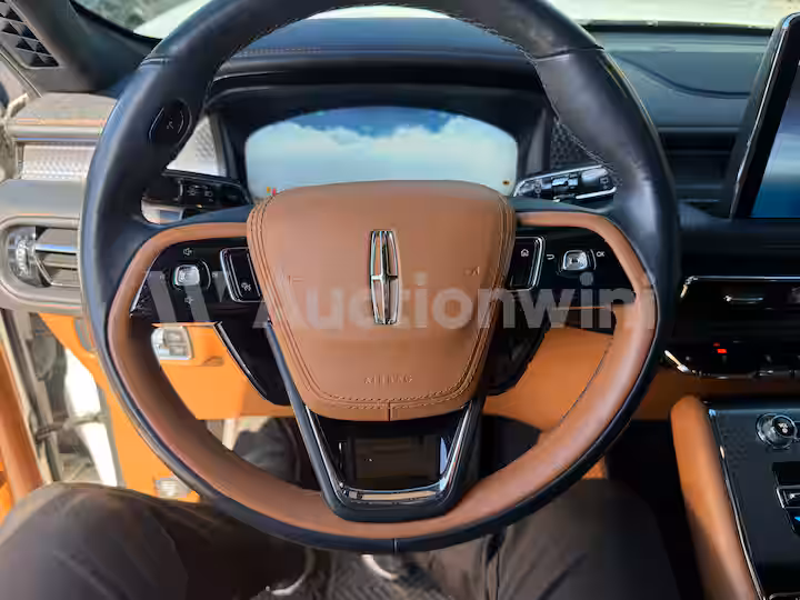 Lincoln Aviator 2021 — 33