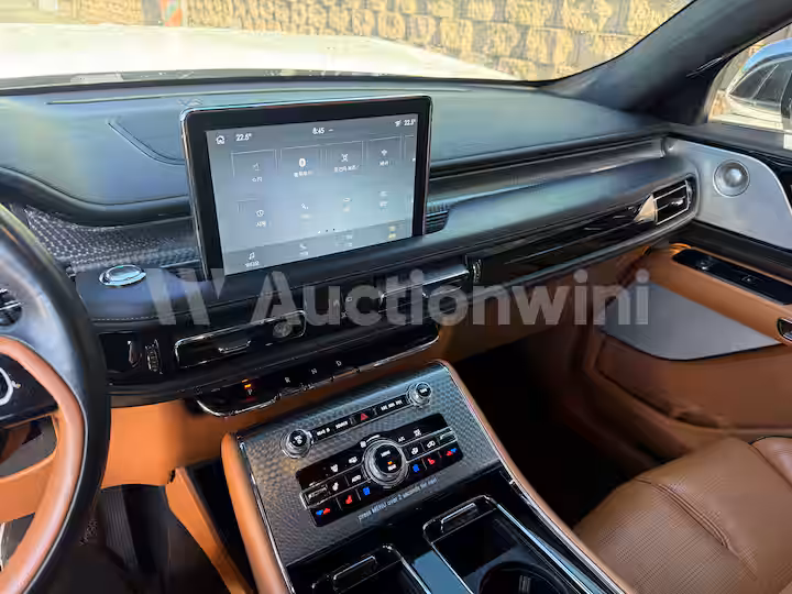 Lincoln Aviator 2021 — 35