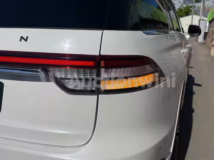 Lincoln Aviator 2021 — 8