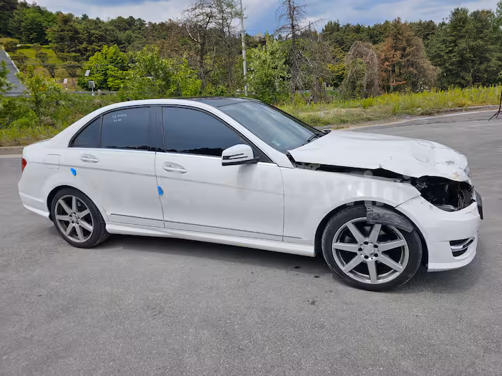 Mercedes Benz C Class 2013 — 3