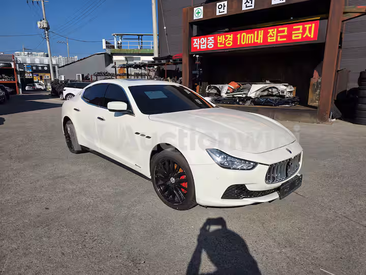 Maserati Ghibli 2016 — 2