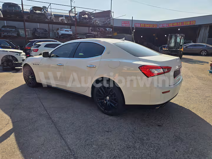 Maserati Ghibli 2016 — 5