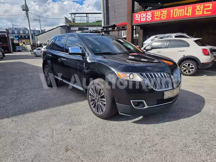 Lincoln MKX 2011 — 1
