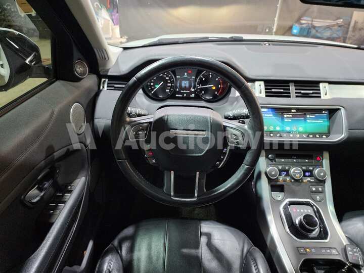 Land Rover Range Rover Evoque 2018 — 40