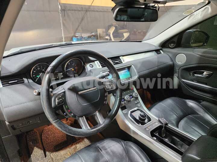 Land Rover Range Rover Evoque 2018 — 41