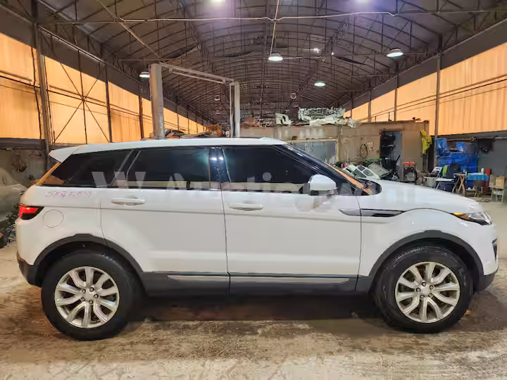 Land Rover Range Rover Evoque 2018 — 11