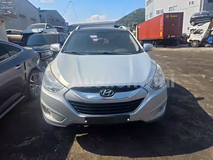 Hyundai Tucson 2011 — 2