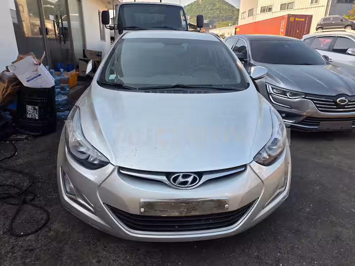 Hyundai Avante 2014 — 2