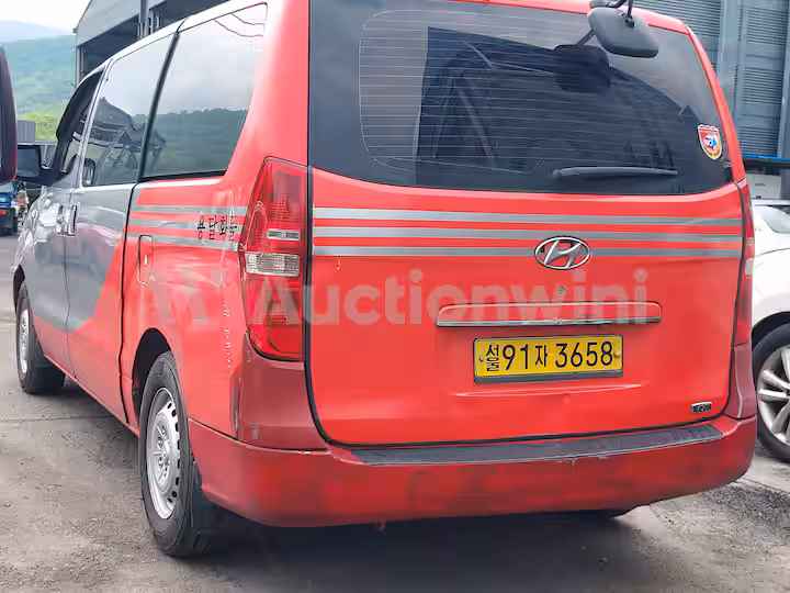 Hyundai Starex 2012 — 3