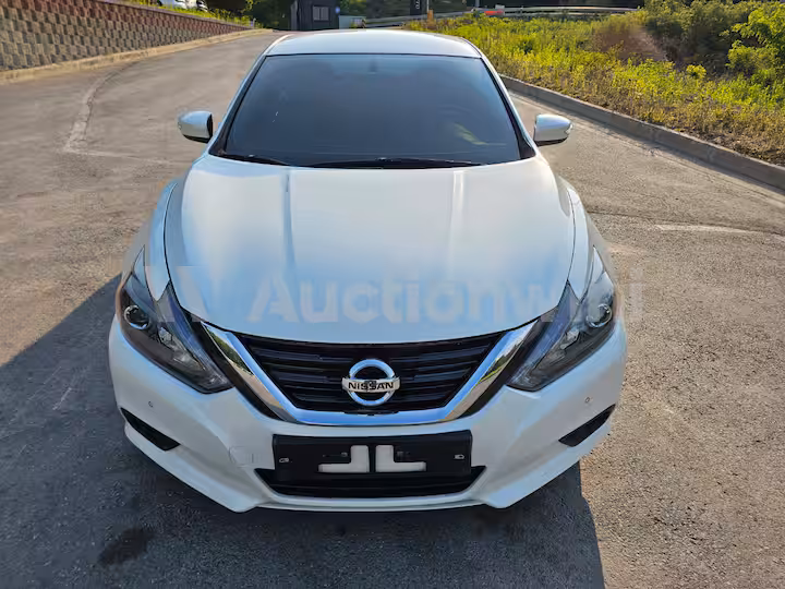 Nissan Altima 2017 — 2