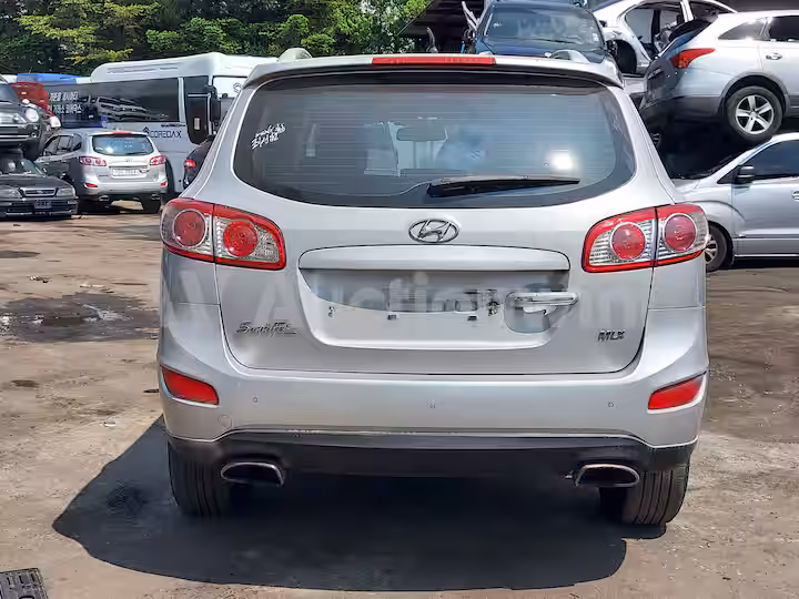 Hyundai SantaFe 2010 — 4