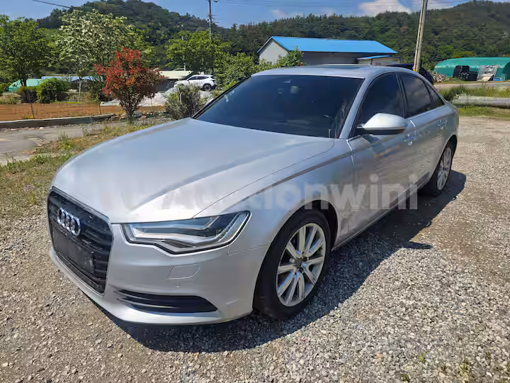 Audi A6 2015 — 3