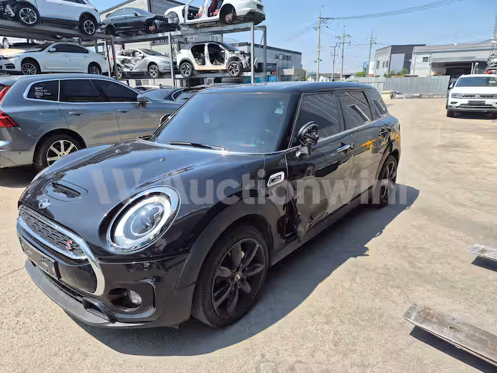 Mini Clubman 2017 — 2
