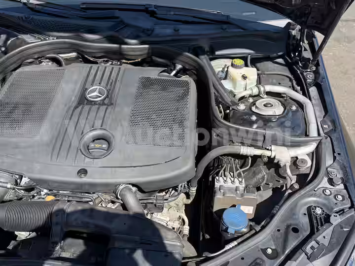 Mercedes Benz E Class 2014 — 19