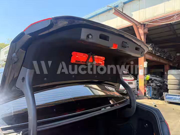 Mercedes Benz E Class 2014 — 24