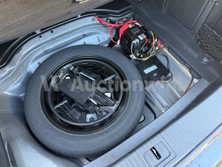Mercedes Benz E Class 2014 — 25