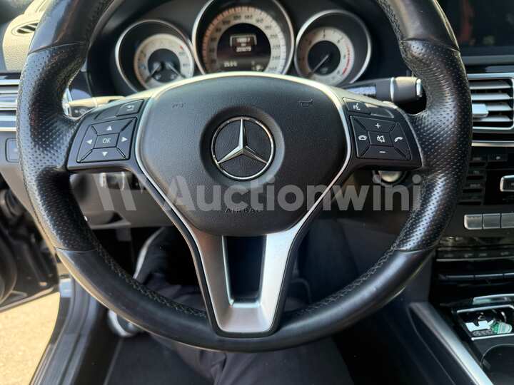 Mercedes Benz E Class 2014 — 31