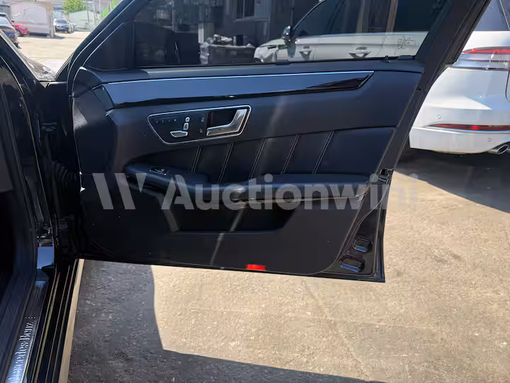 Mercedes Benz E Class 2014 — 46