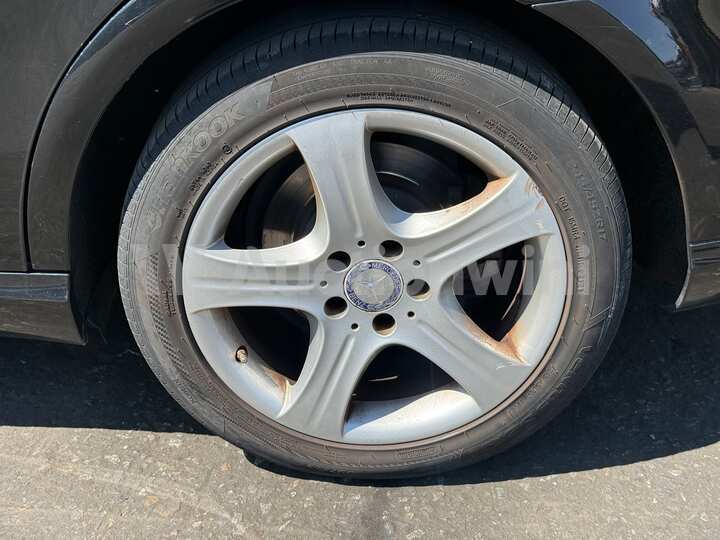 Mercedes Benz E Class 2014 — 54