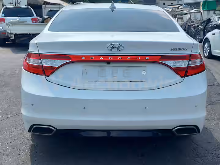 Hyundai Grandeur 2015 — 4
