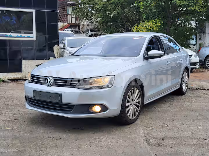 Volkswagen Jetta 2014 — 2