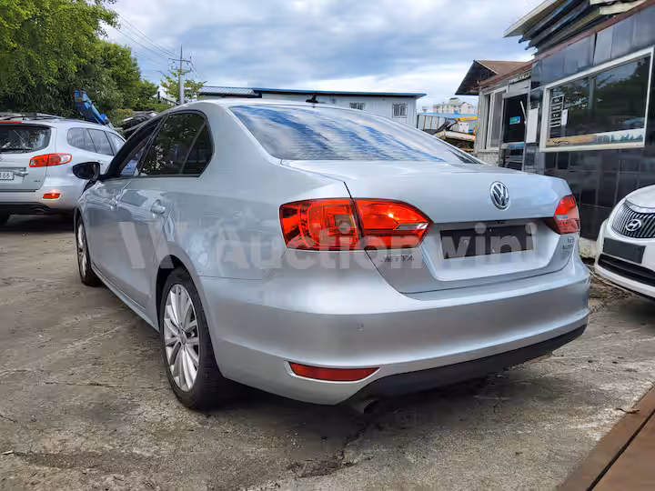 Volkswagen Jetta 2014 — 4