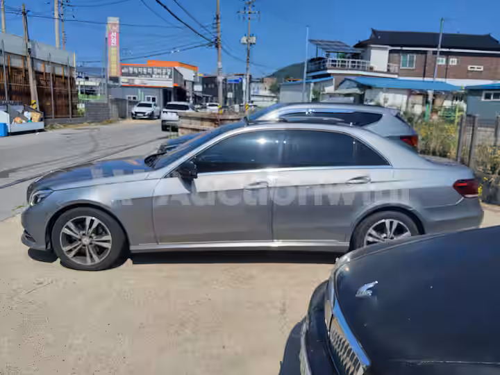 Mercedes Benz E Class 2014 — 3