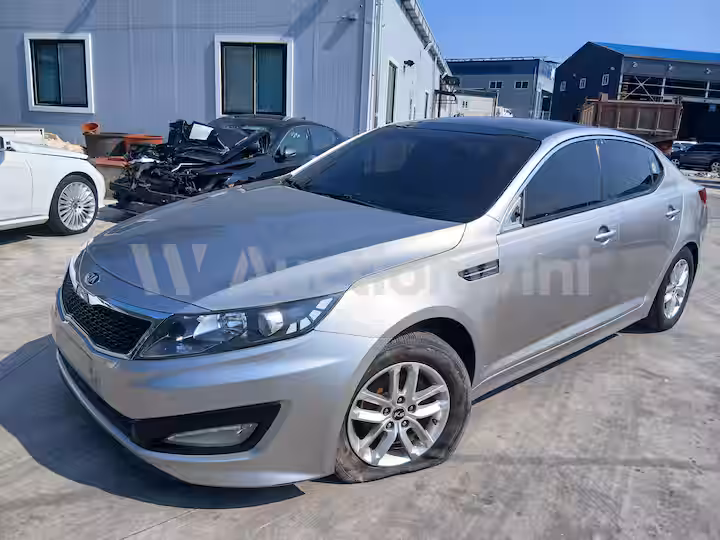 Kia K5 2011 — 3