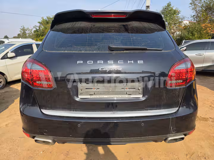 Porsche Cayenne 2013 — 2
